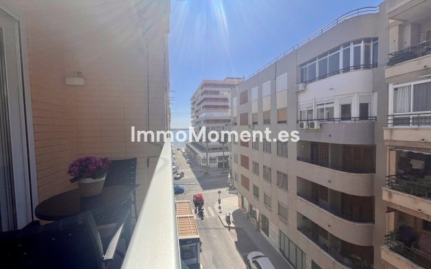 Apartment - Resale - Torrevieja - Torrevieja Centro