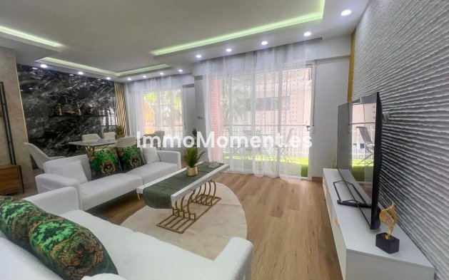 Apartment - Resale - Torrevieja - Torrevieja Centro