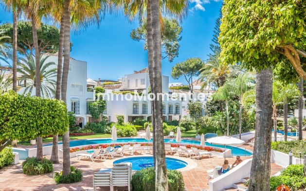 Apartment - Revente - Marbella - Elviria