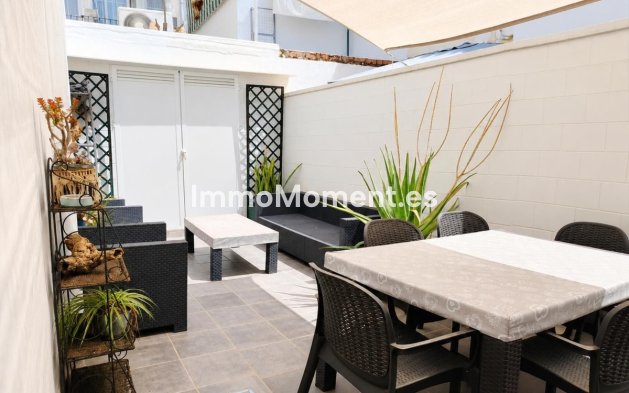Apartment - Wiederverkauf - Málaga - Cruz del Humilladero