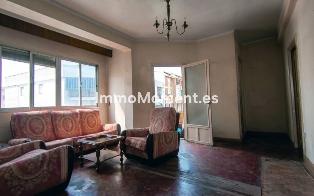 Apartment - Wiederverkauf - Málaga - Málaga Centro
