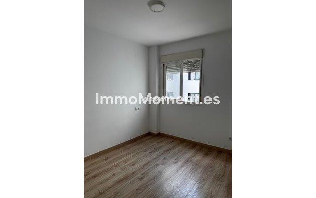 Apartment - Wiederverkauf - Málaga - Suárez