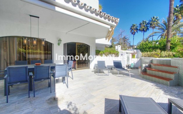 Apartment - Wiederverkauf - Marbella - Elviria
