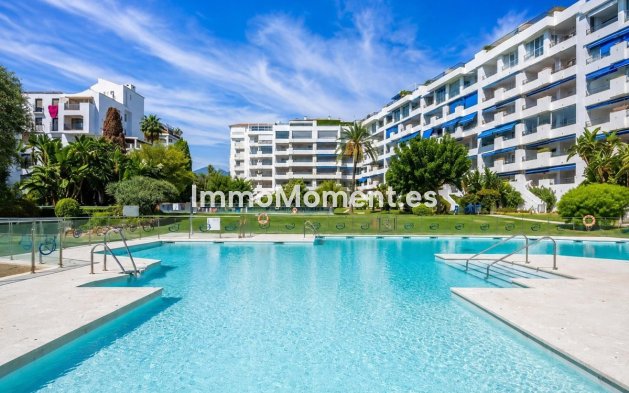 Apartment - Wiederverkauf - Marbella - Puerto Banús