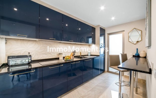 Apartment - Wiederverkauf - Marbella - Puerto Banús