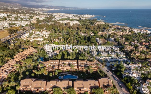 Apartment - Wiederverkauf - Marbella - Puerto Banús