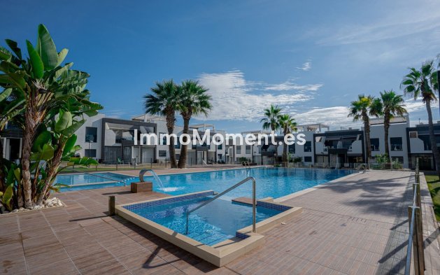 Apartment - Wiederverkauf - Orihuela - La Zenia