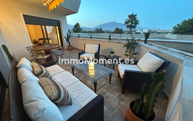 Appartement - Bestaande woning - Estepona  - Atalaya