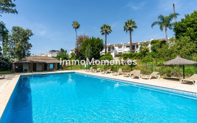 Appartement - Bestaande woning - Estepona  - Atalaya