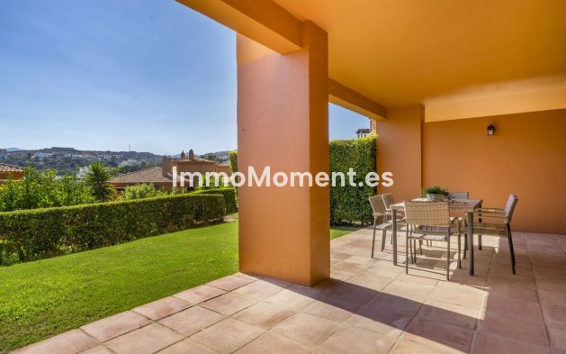 Appartement - Bestaande woning - Estepona  - Atalaya