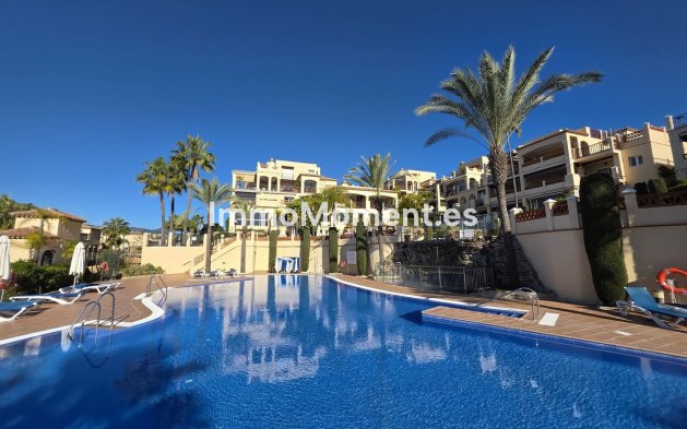 Appartement - Bestaande woning - Estepona  - Atalaya