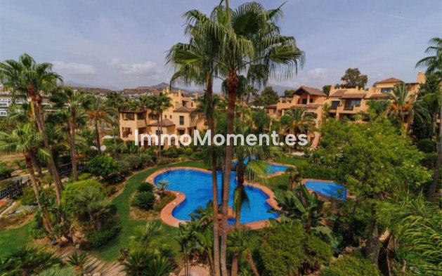 Appartement - Bestaande woning - Estepona  - Benamara