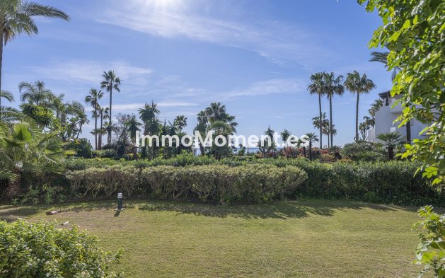 Appartement - Bestaande woning - Estepona  - Costalita