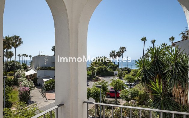 Appartement - Bestaande woning - Estepona  - Costalita