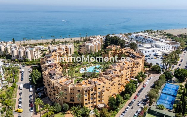 Appartement - Bestaande woning - Estepona  - Costalita