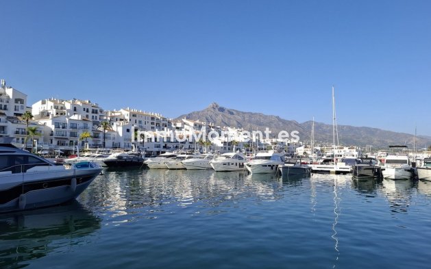 Appartement - Bestaande woning - Marbella - Nueva Andalucía