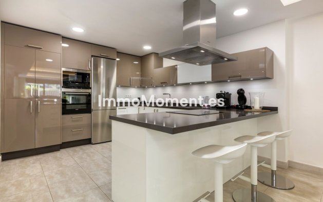 Appartement - Bestaande woning - Marbella - Nueva Andalucía