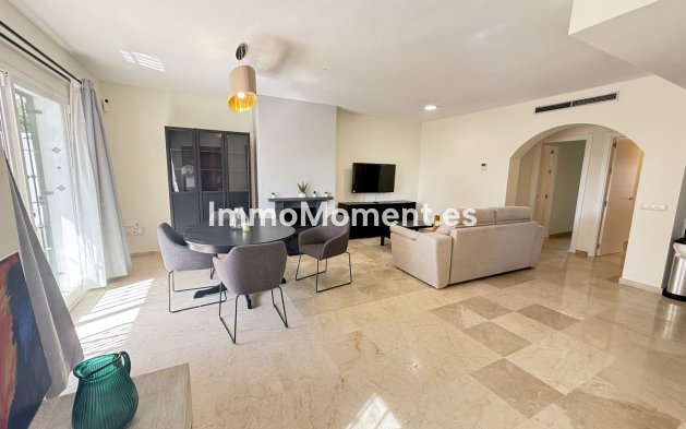Appartement - Bestaande woning - Marbella - Nueva Andalucía