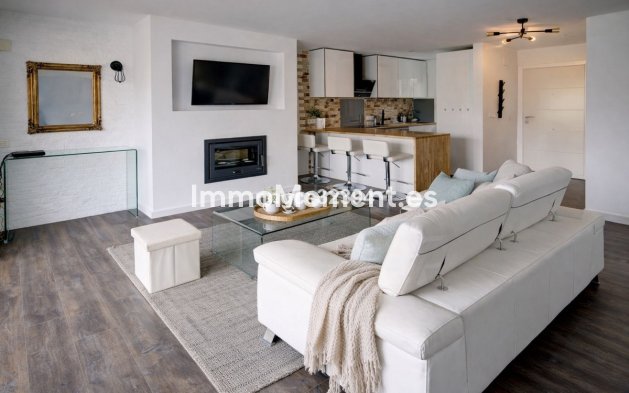 Appartement - Bestaande woning - Marbella - Puerto Banús