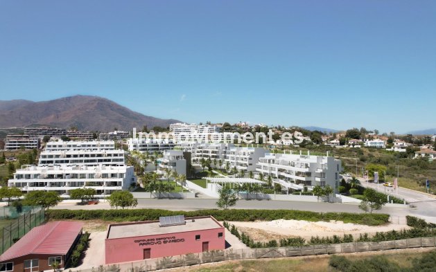 Appartement - Construction neuve - Estepona  - Estepona