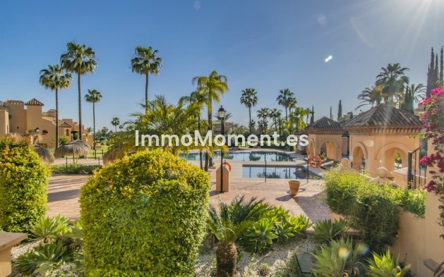 Appartement - Revente - Estepona  - Atalaya