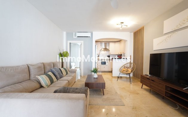Appartement - Revente - Estepona  - Benamara