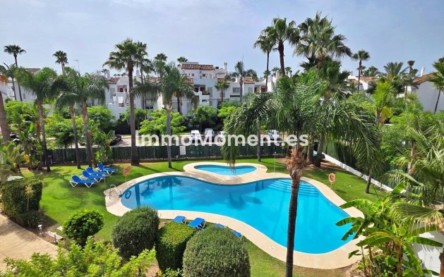 Appartement - Revente - Estepona  - Costalita