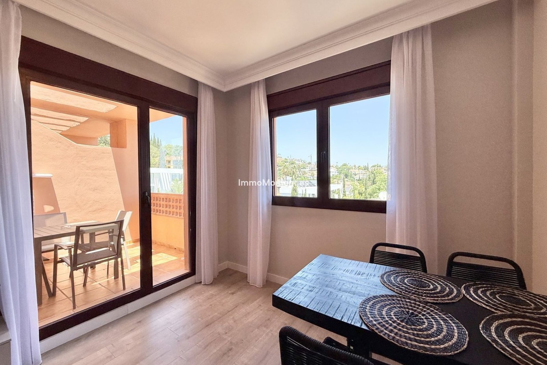 Bestaande woning - Appartement - Benahavís - Benahavís Centro