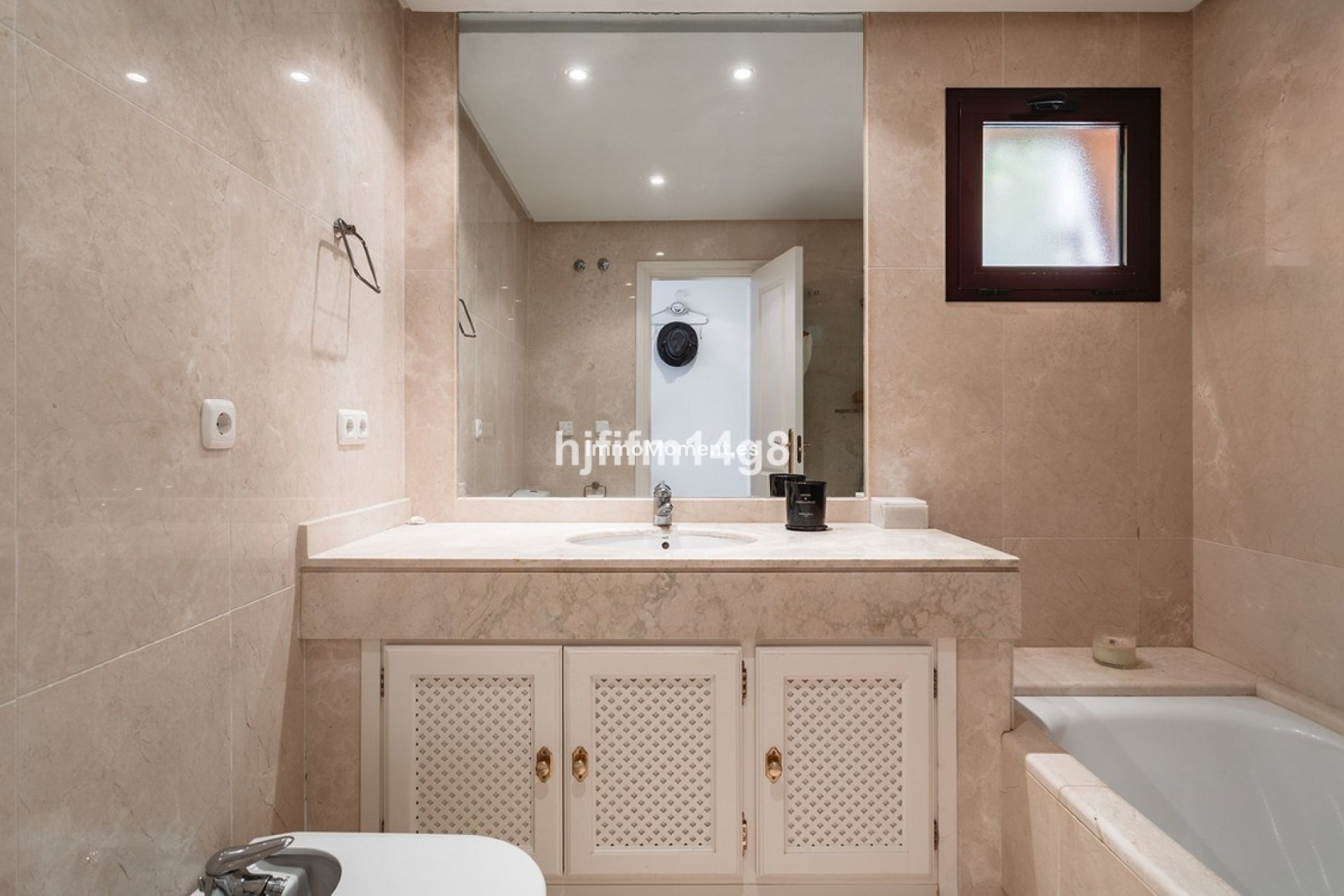 Bestaande woning - Appartement - Benahavís - Benahavís Centro