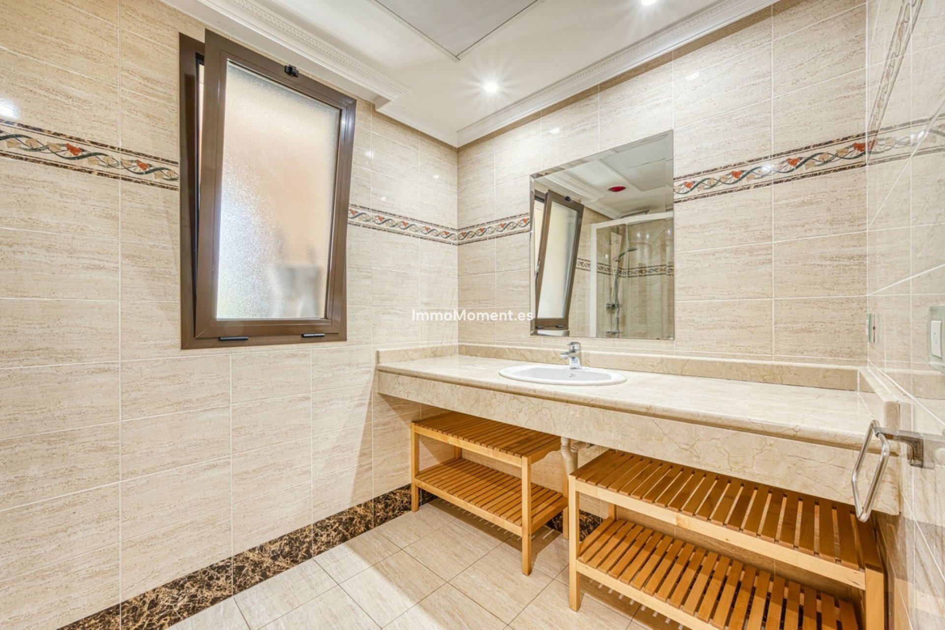 Bestaande woning - Appartement - Benahavís - Benahavís Centro