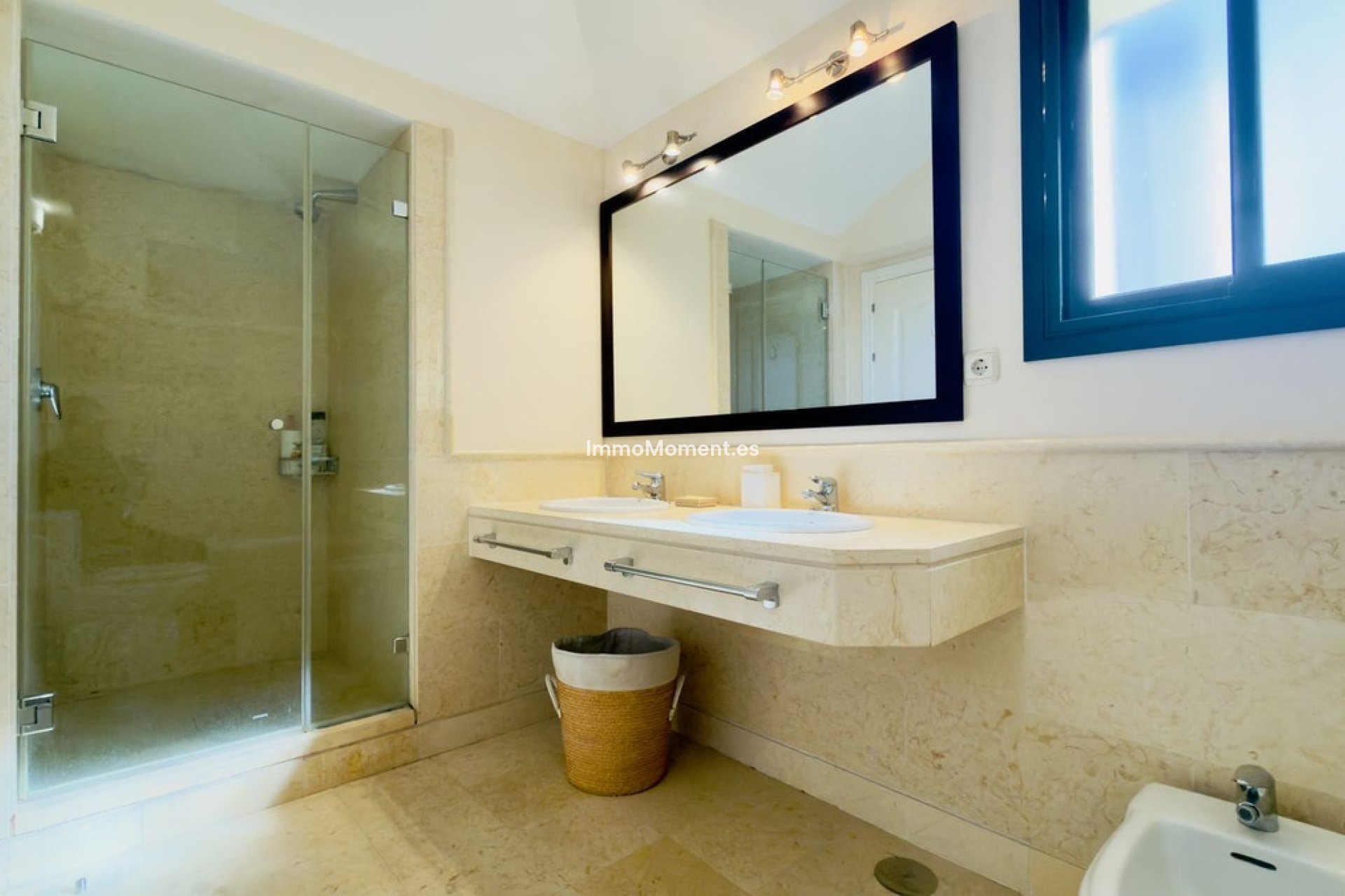 Bestaande woning - Appartement - Benahavís - Benahavís Centro