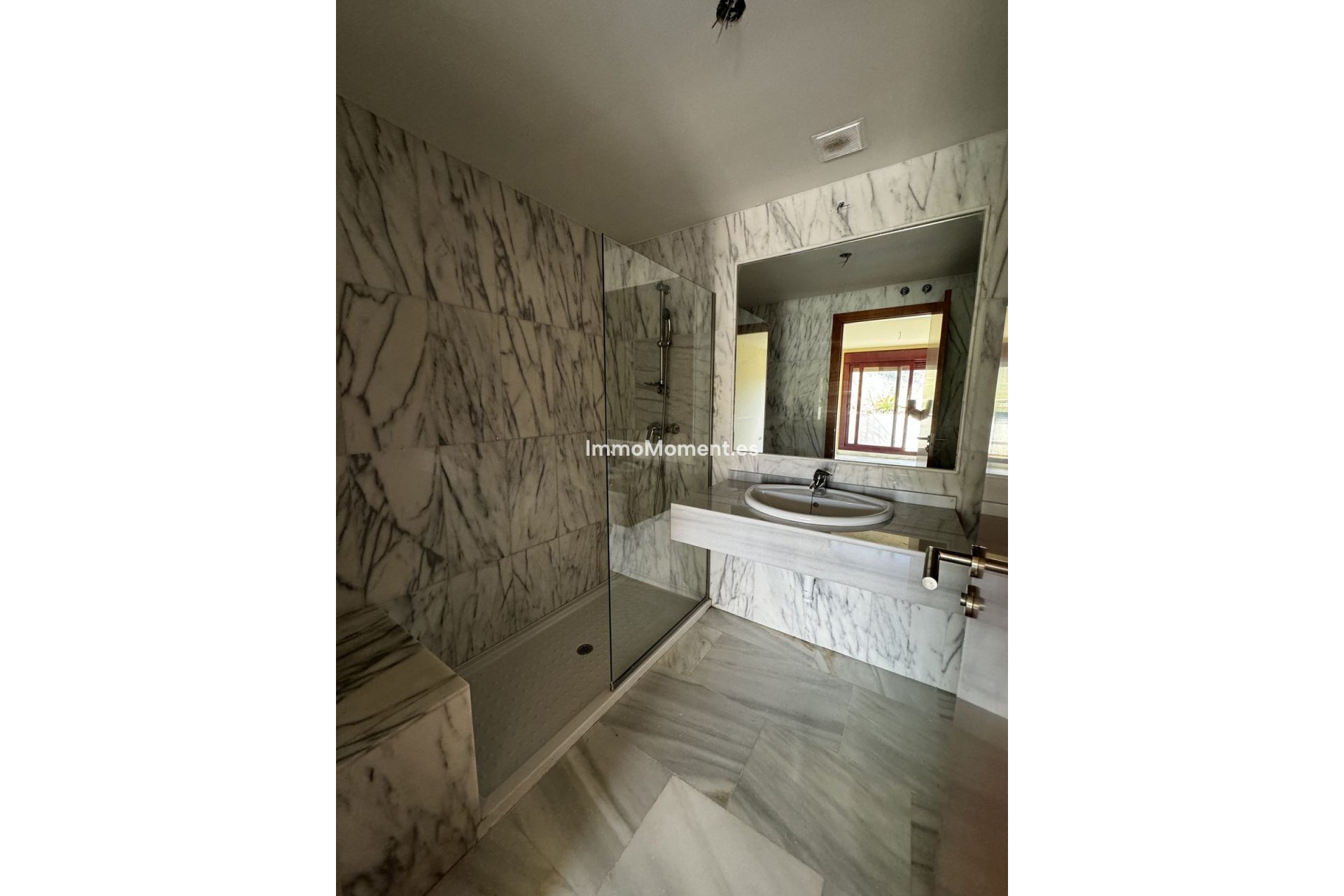 Bestaande woning - Appartement - Benahavís - Benahavís Centro