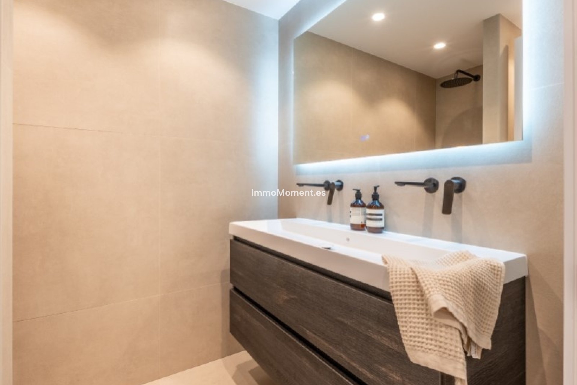 Bestaande woning - Appartement - Benahavís - Benahavís Centro