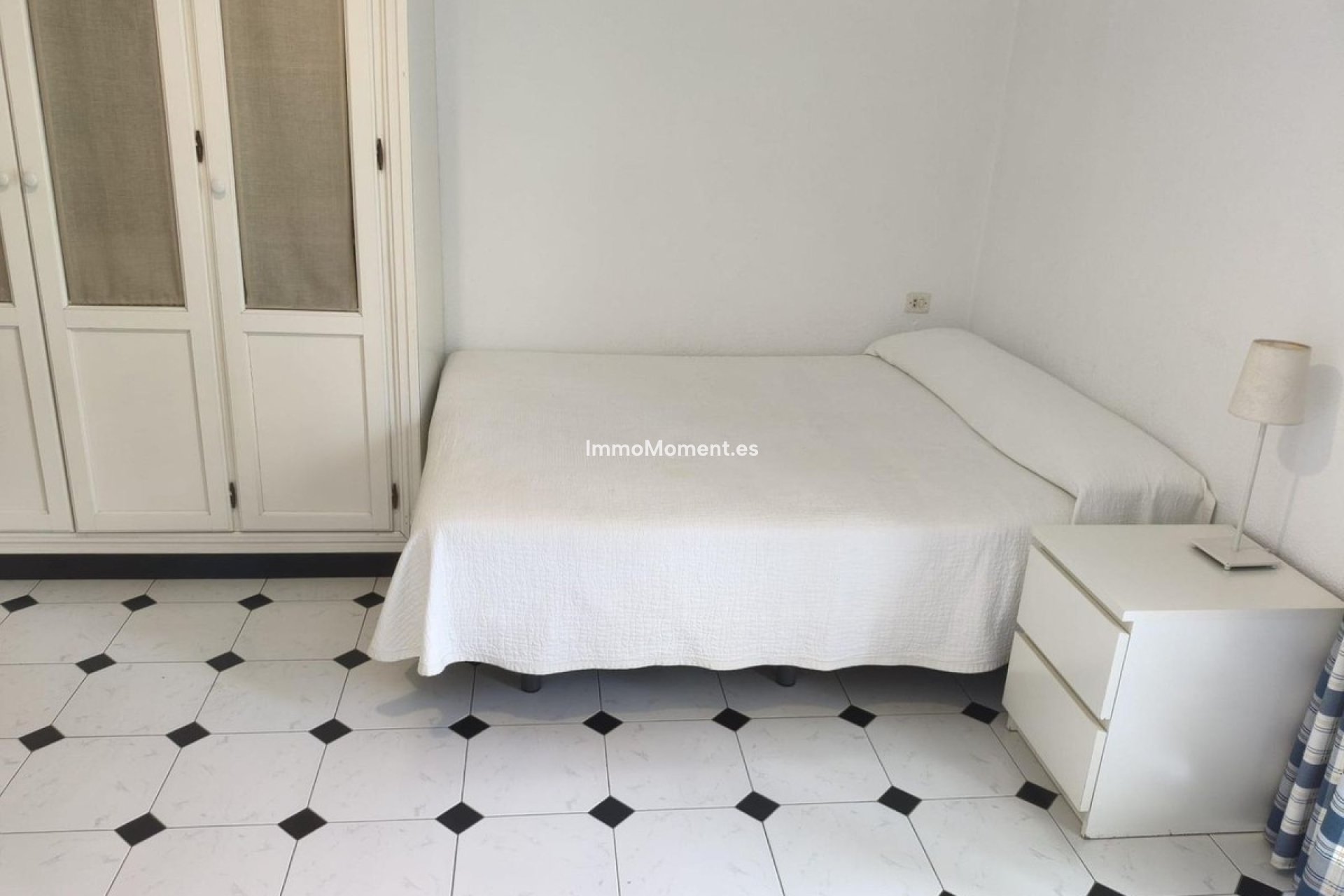 Bestaande woning - Appartement - Binnenland  - Alhaurín el Grande Centro