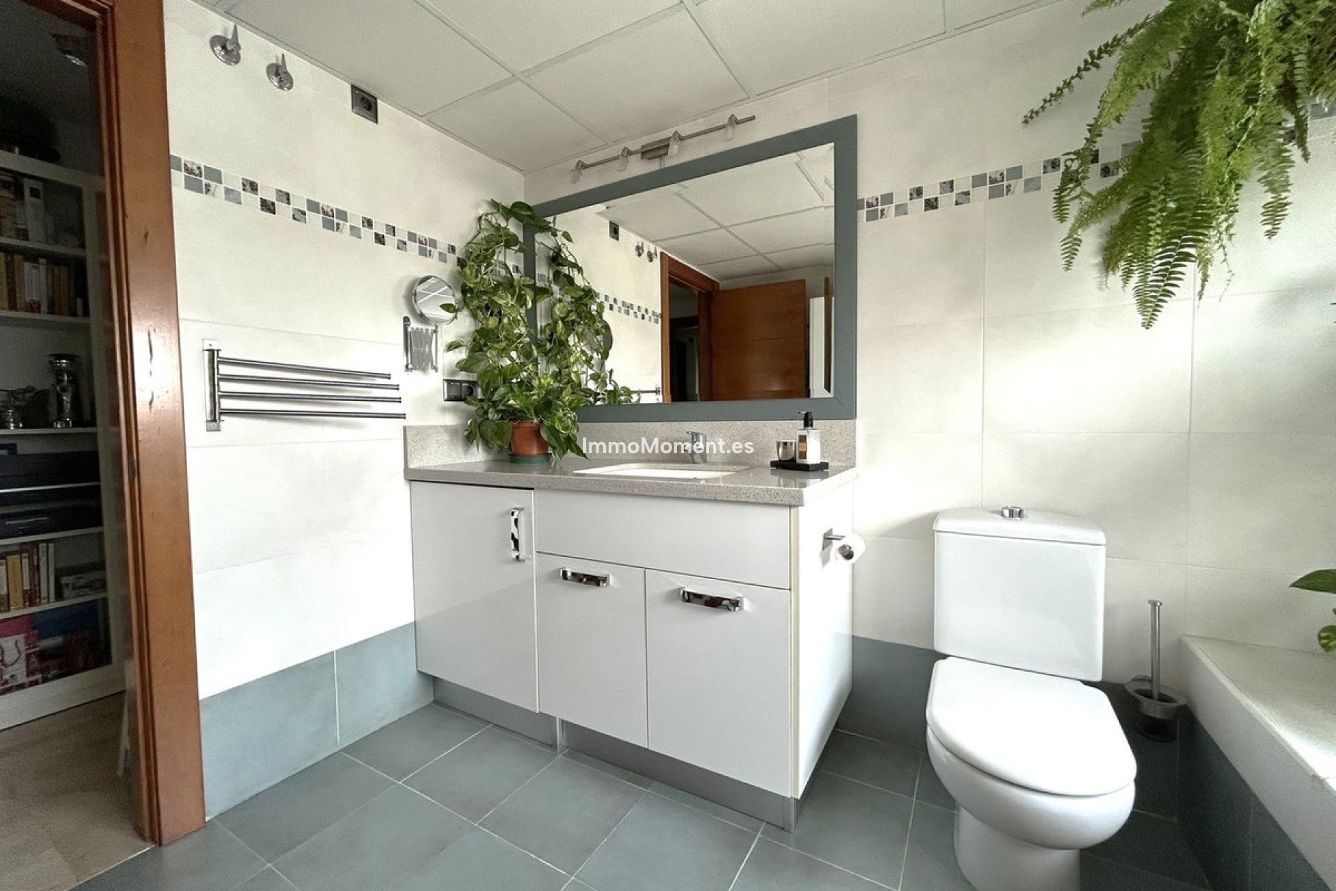 Bestaande woning - Appartement - Binnenland  - Alhaurín el Grande Centro