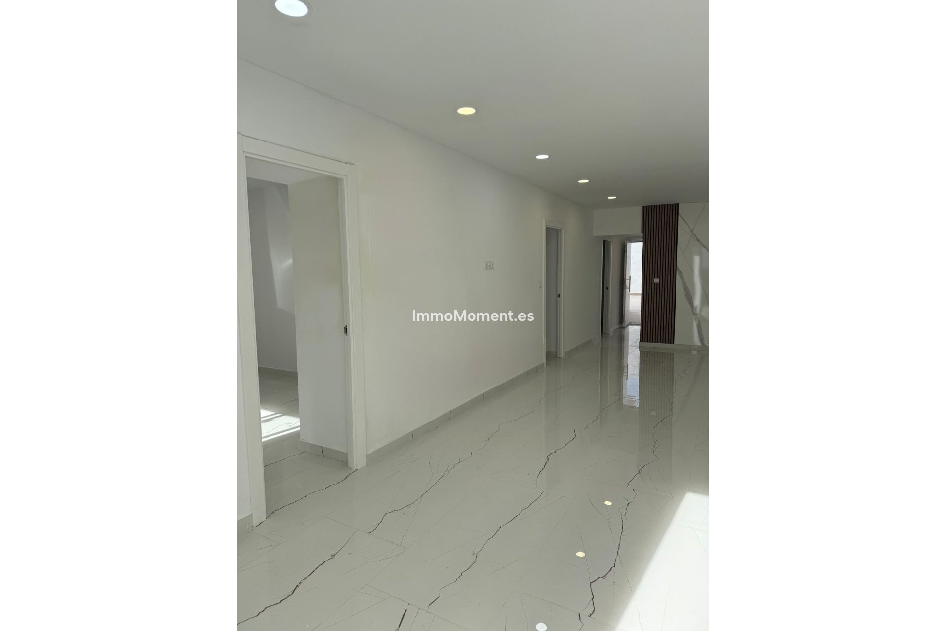 Bestaande woning - Appartement - Binnenland  - Alhaurín el Grande Centro