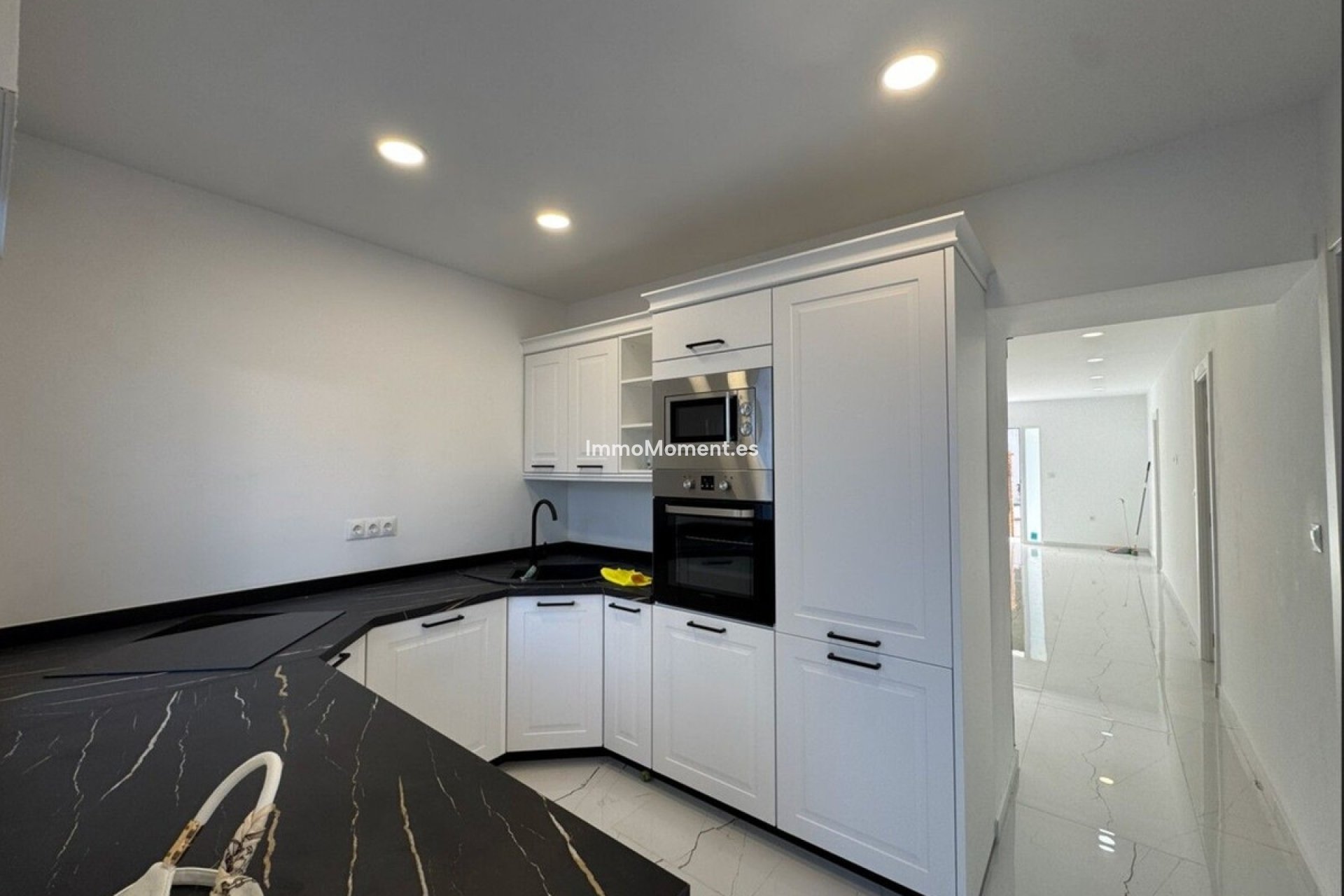 Bestaande woning - Appartement - Binnenland  - Alhaurín el Grande Centro