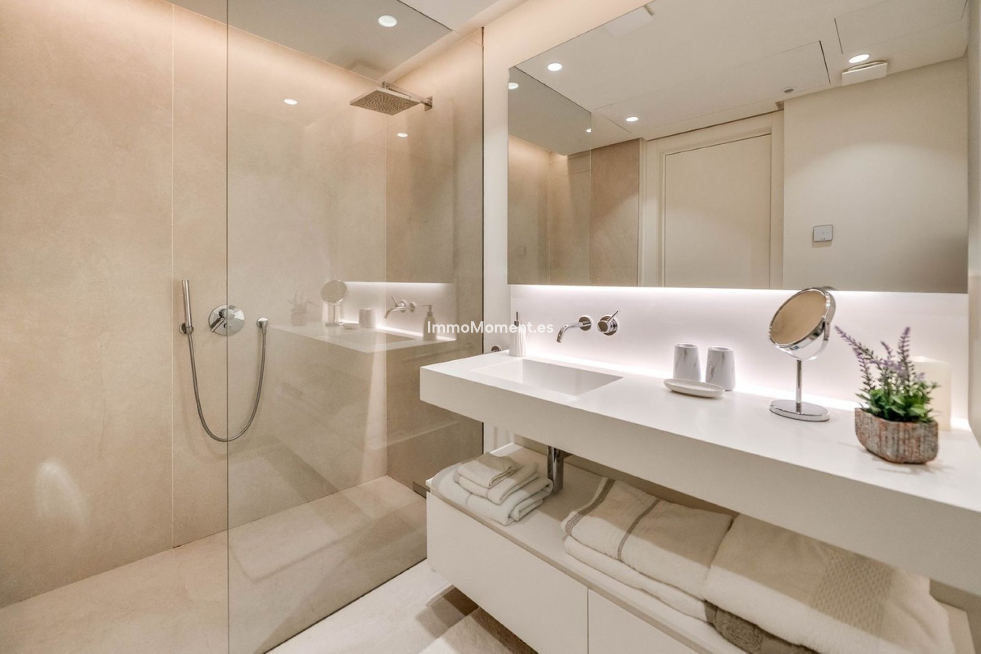 Bestaande woning - Appartement - Binnenland  - Ojén