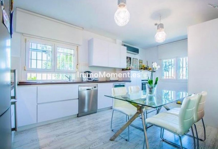 Bestaande woning - Appartement - Binnenland  - Ojén