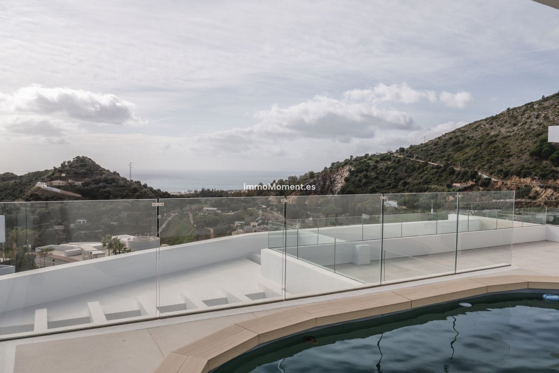 Bestaande woning - Appartement - Binnenland  - Ojén