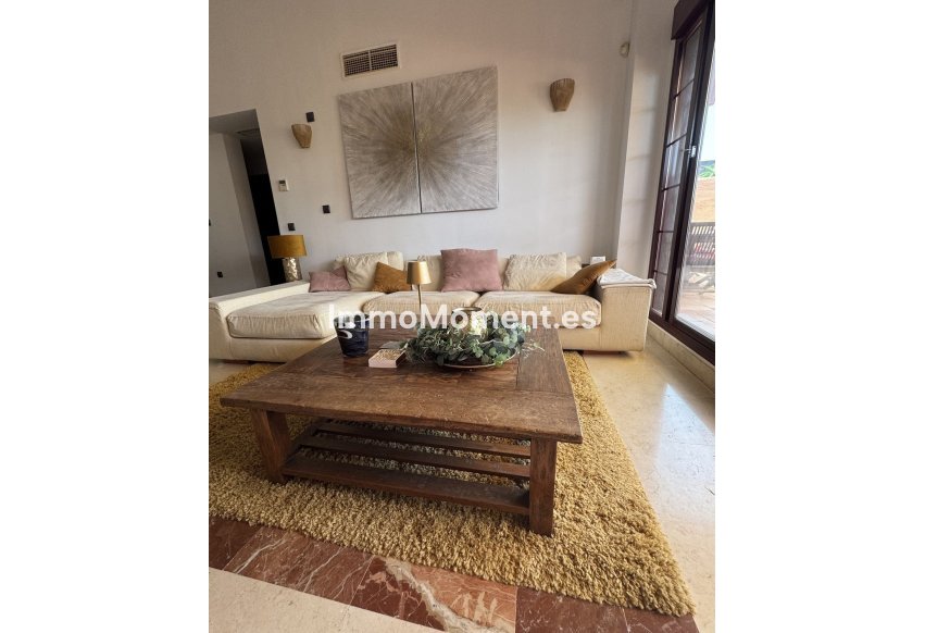 Bestaande woning - Appartement - Binnenland  - Ojén