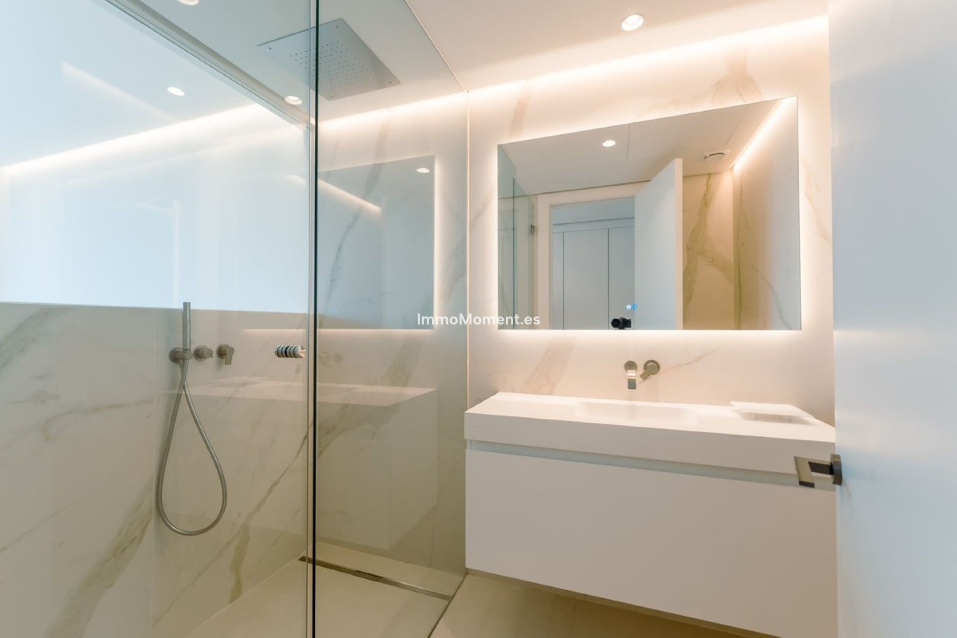 Bestaande woning - Appartement - Binnenland  - Ojén