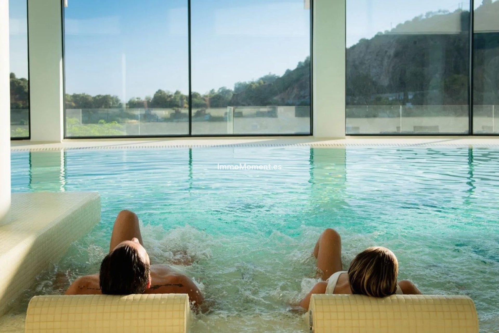 Bestaande woning - Appartement - Binnenland  - Ojén