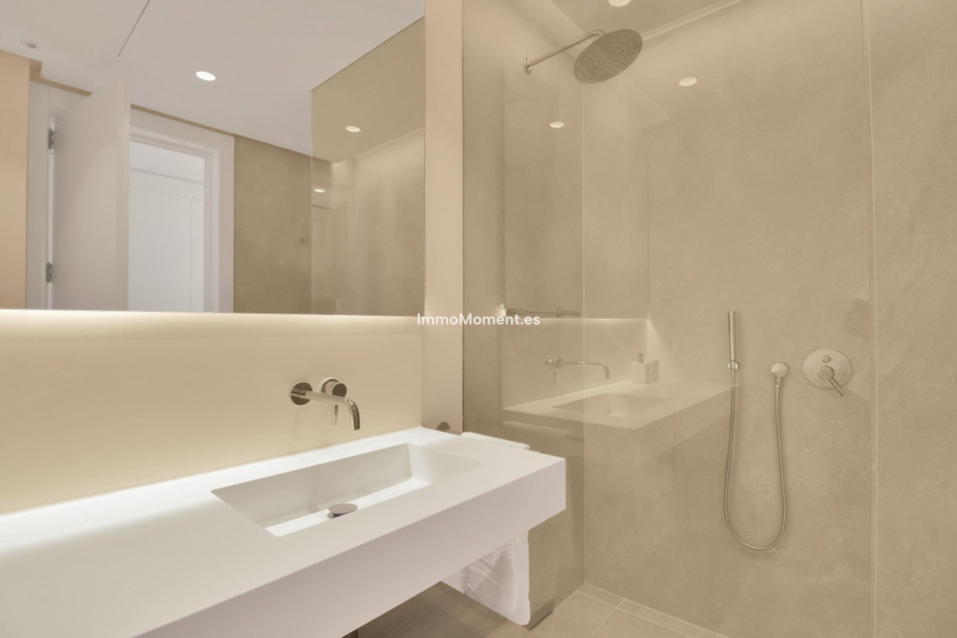 Bestaande woning - Appartement - Binnenland  - Ojén