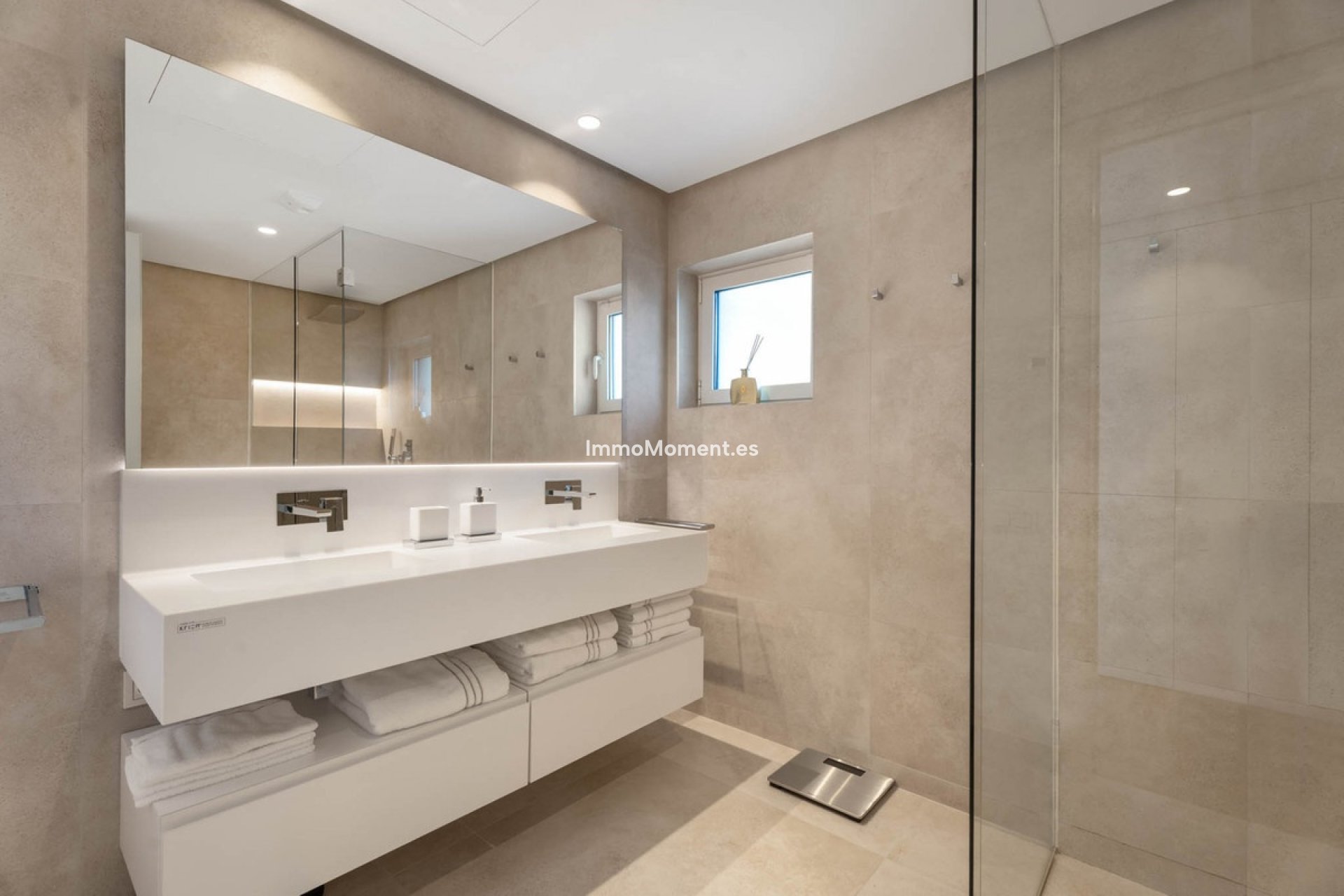 Bestaande woning - Appartement - Binnenland  - Ojén