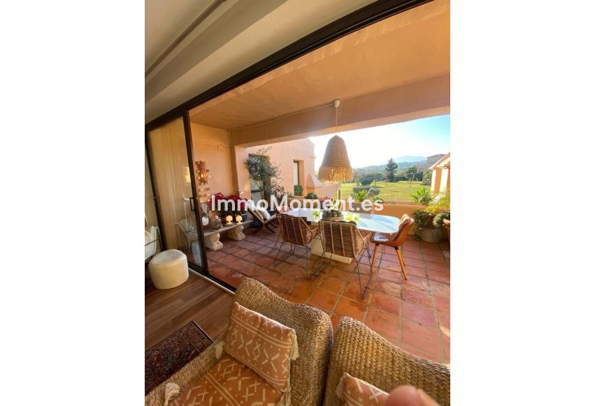 Bestaande woning - Appartement - Estepona  - Atalaya