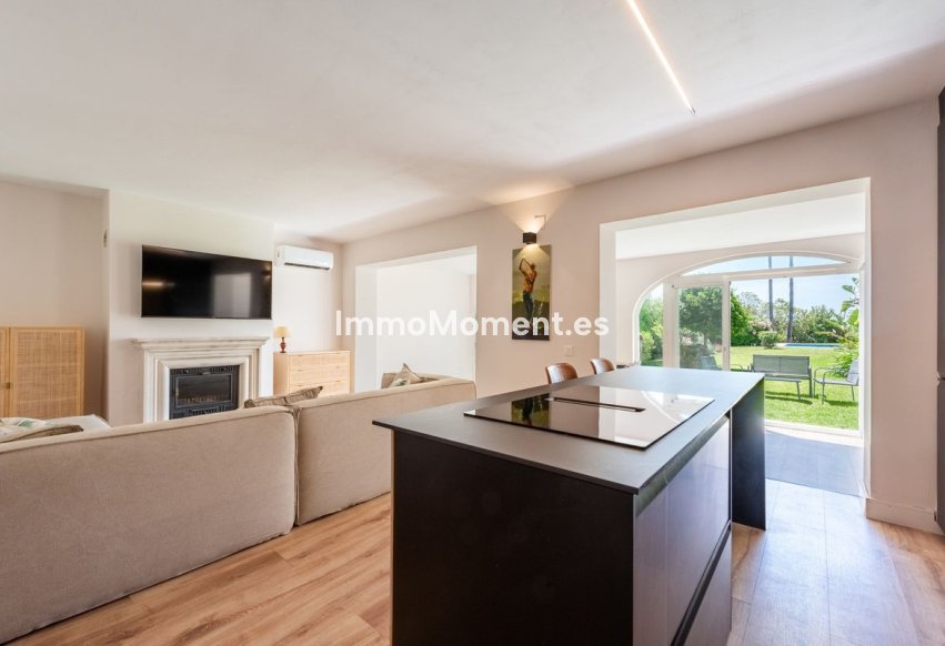 Bestaande woning - Appartement - Estepona  - Atalaya