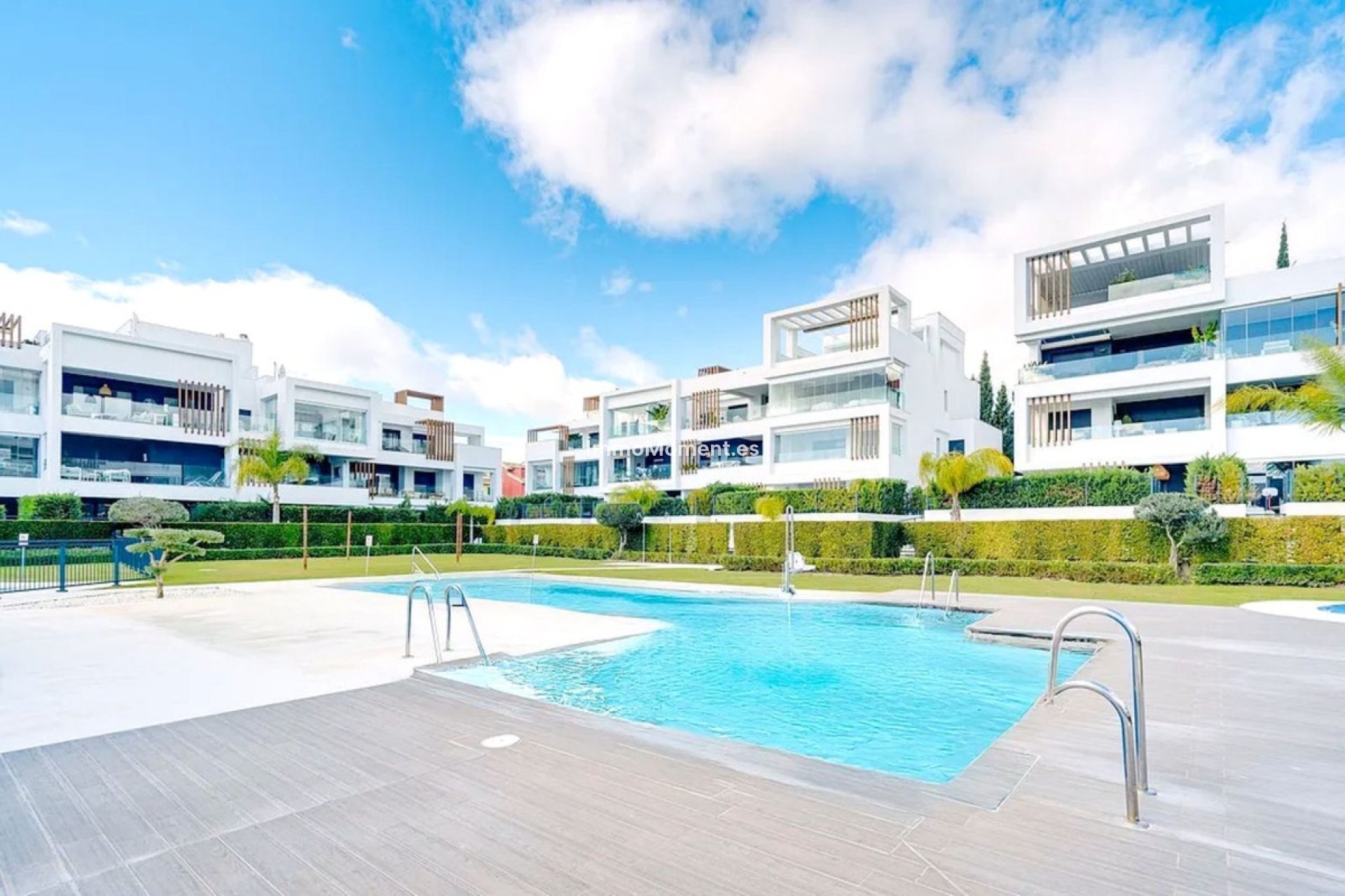 Bestaande woning - Appartement - Estepona  - Cancelada