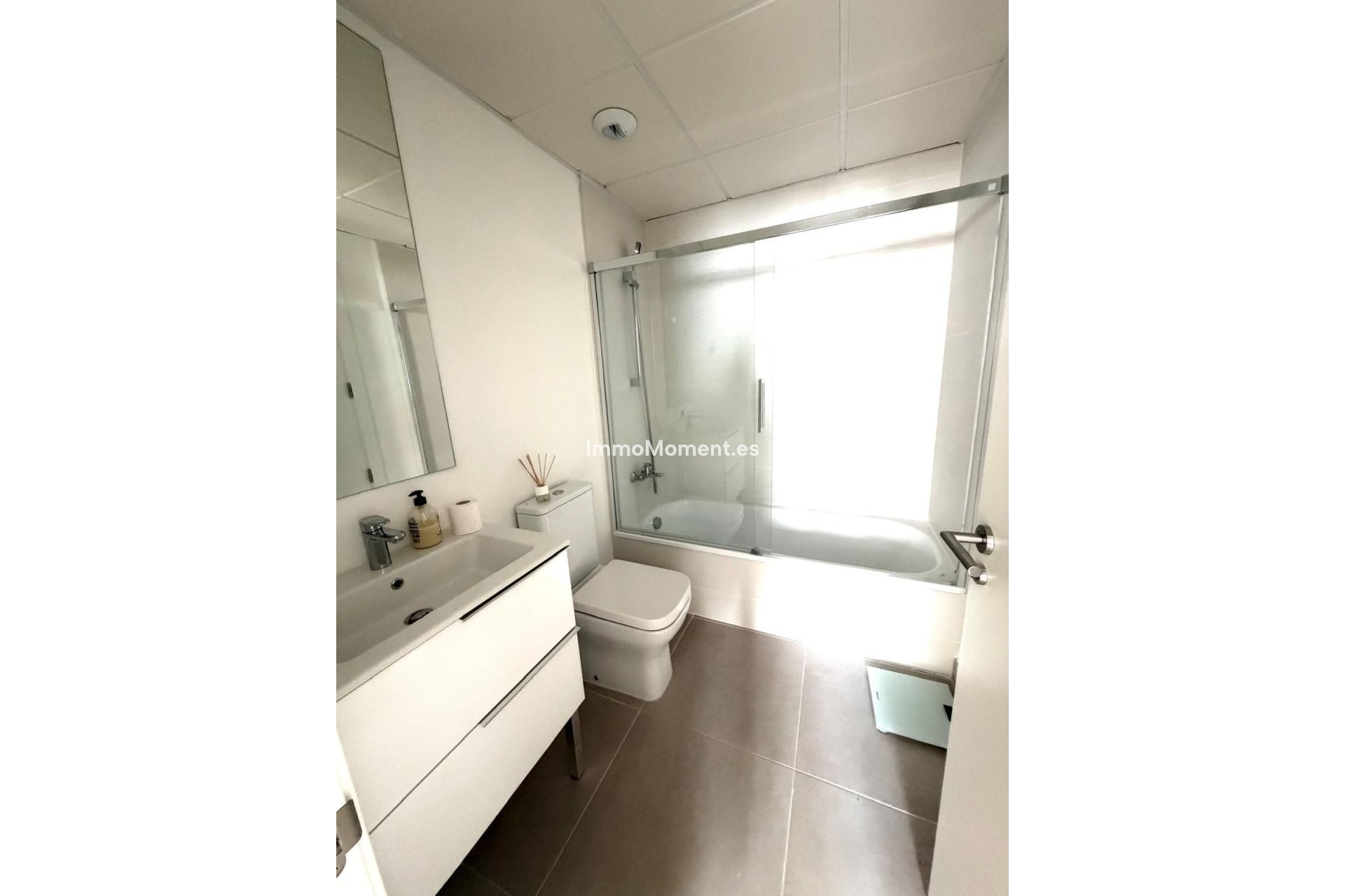 Bestaande woning - Appartement - Estepona  - Cancelada
