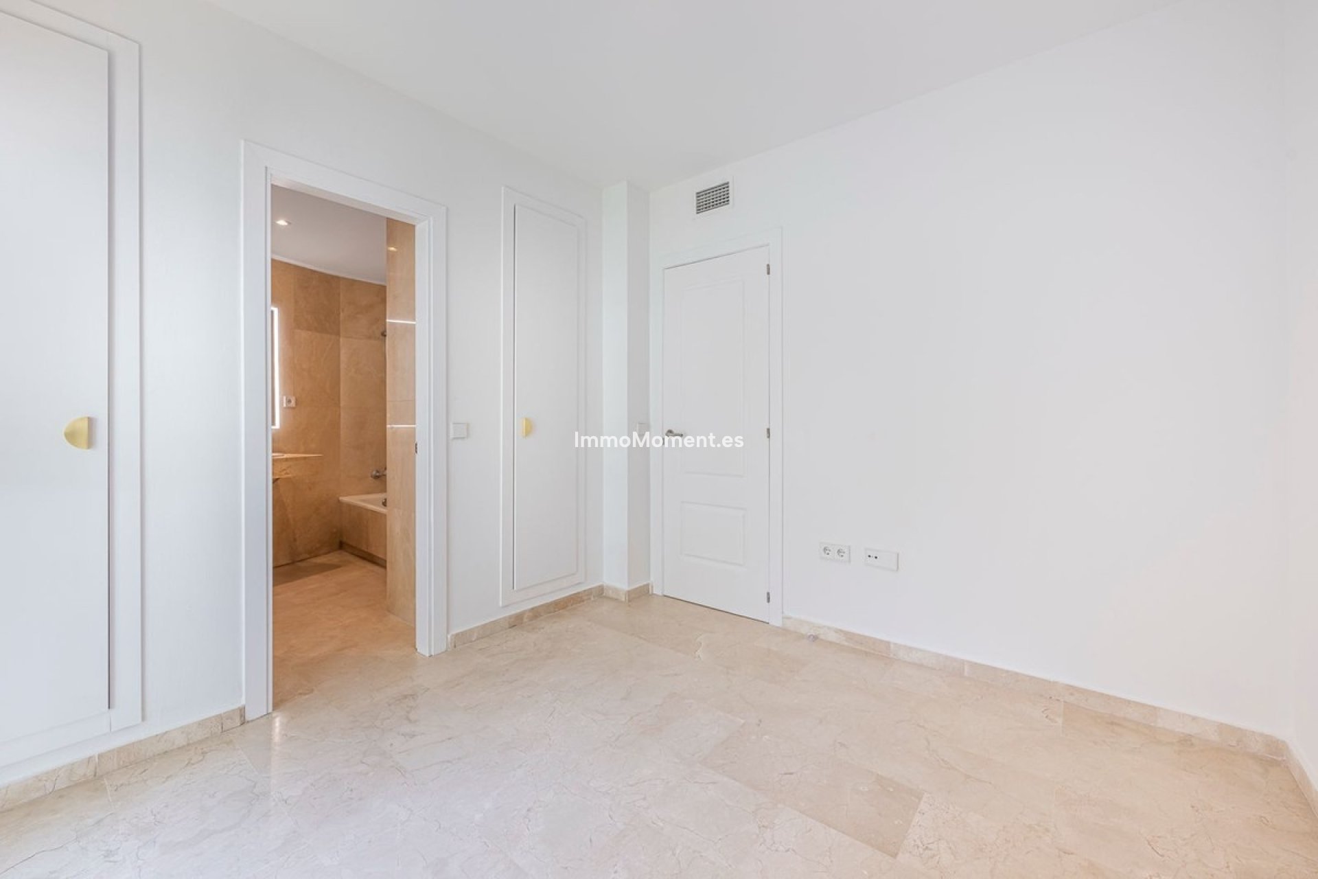 Bestaande woning - Appartement - Estepona  - Cancelada